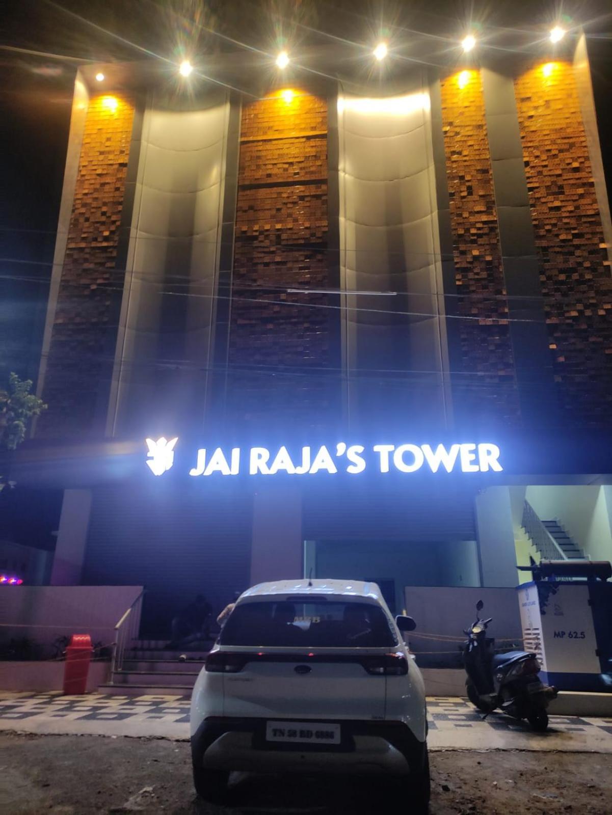 Готель Jai Raja'S Tower Карайккуді Екстер'єр фото